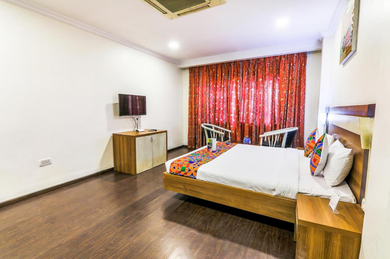 Fabhotel Royal Star Chennai Exterior foto